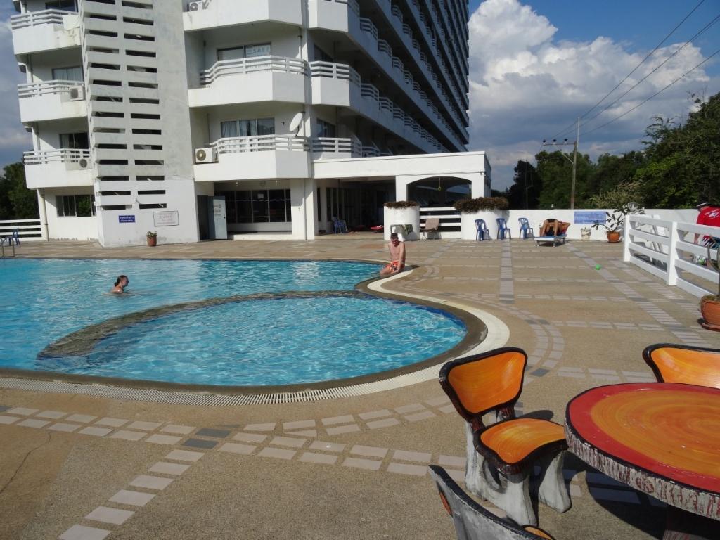 Rayong Condochain 반 페 객실 사진